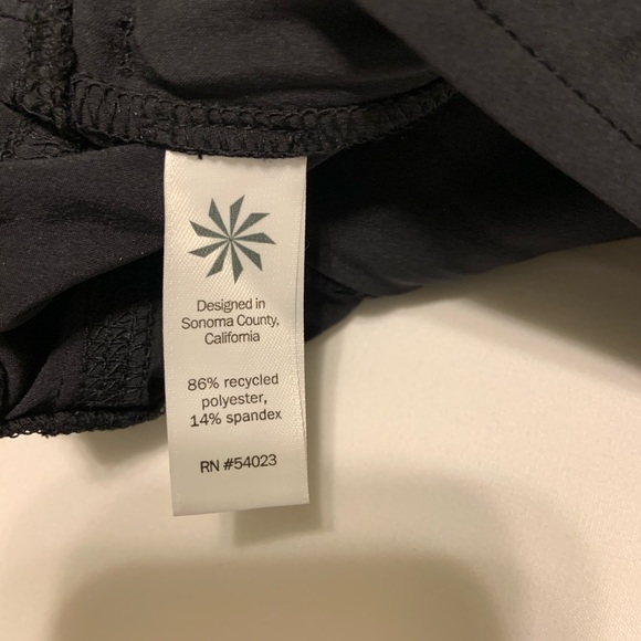 NWOT Athleta La Viva Capri Crop pant - Picture 7 of 10